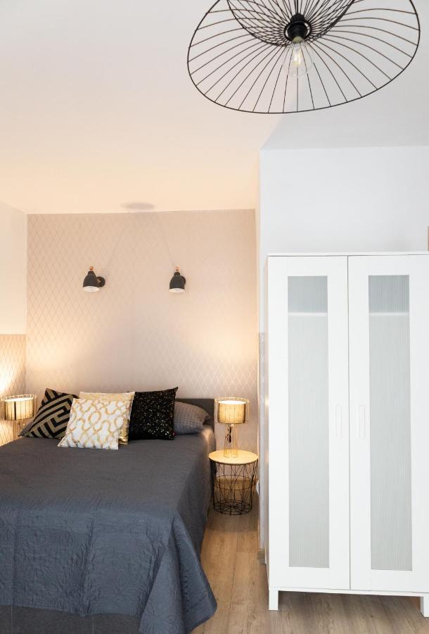 ורשה Clicktheflat Zurawia Street Apart Rooms מראה חיצוני תמונה